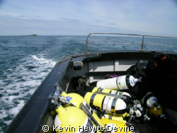 Going Home - Farne Island 2008 - Coolpix 5400 by Kevin Hewitt-Devine 